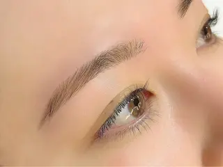 アイブロウ SSIN Aikaのマツエク・マツパデザイン