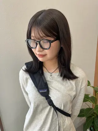 ミディアム カラー 駒場 まといのヘアスタイル