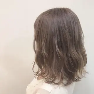 ミディアム カラー シールエクステ✨️韓 国羽エクステ🪽和希のヘアスタイル