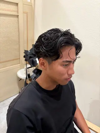 メンズ イワサキ ミユのヘアスタイル