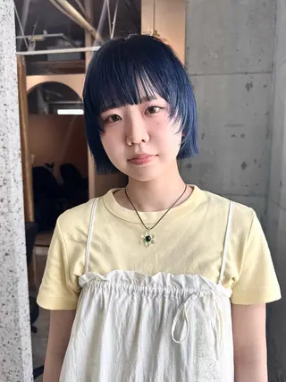 ショート カラー lani ブリーチ /ダブルカラーのヘアスタイル