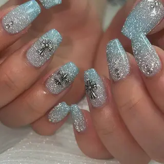 ネイル tener 🖤yua🖤のネイルデザイン