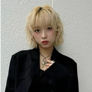 ショート ハイトーン/韓国 ヘア momo˚✧₊のヘアスタイル