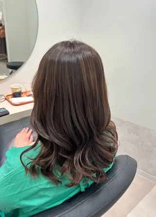 カラー リリ カのヘアスタイル