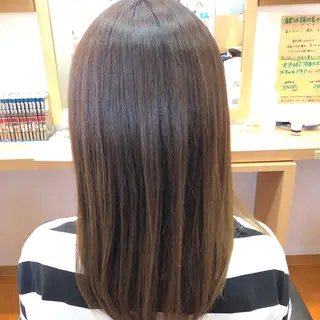ロング カラー 柴田 いずみのヘアスタイル