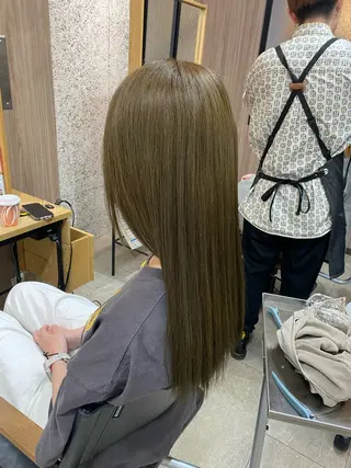 ロング 佐藤 森夏のヘアスタイル