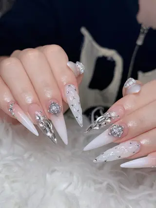 ネイル Lumi Shinokuboのネイルデザイン