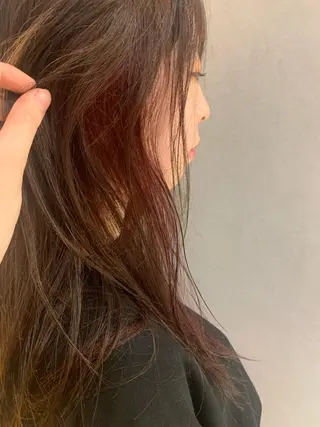 ロング 土佐 優奈のヘアスタイル