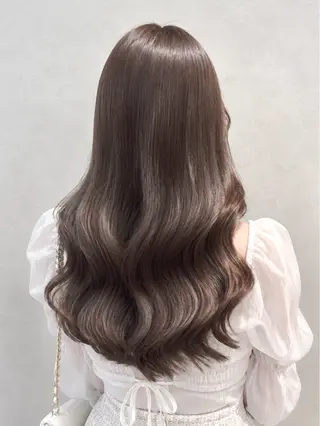 ロング カラー girly上品ヘア 🎀／ベージュikuのヘアスタイル