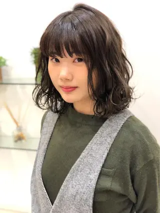 ショート カラー ディレクター ノナカのヘアスタイル