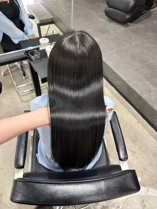 ロング デザインカラー/ 透明感/Nozomiのヘアスタイル