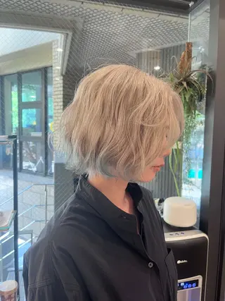 ショート カラー 城 健太郎 💎ハイトーンのヘアスタイル