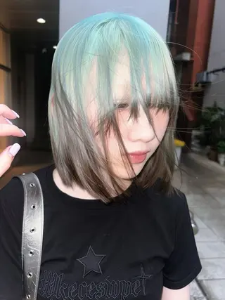 ミディアム カラー 🪽デザインカラー/ ブリーチ/陽向🪽のヘアスタイル