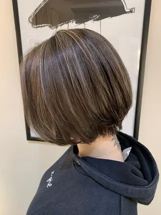 ショート カラー 中塚 義人のヘアスタイル