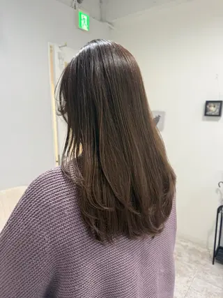 ロング カラー piLLon/ RYUKAのヘアスタイル
