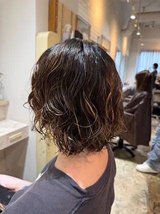 ショート カラー 透明感カラー/パーマ 🌀アオノのヘアスタイル