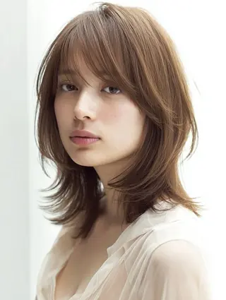 ミディアム カラー 韓国×艶ハイトーンが かわいい✨️リオ🍒のヘアスタイル