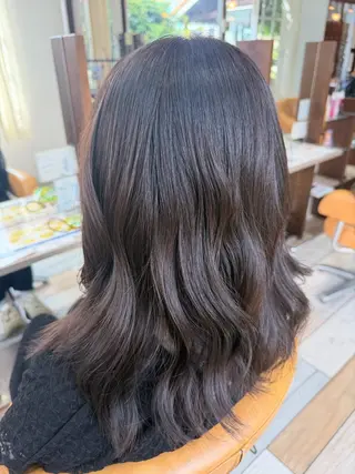 カラー 松本 ヒユウのヘアスタイル