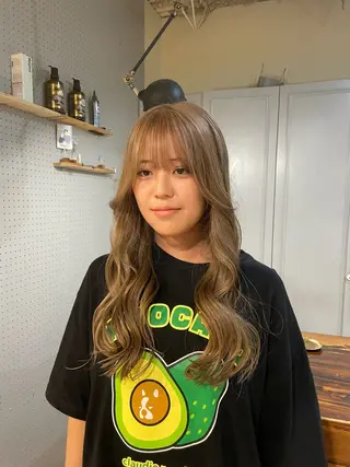 ロング カラー 🤩噂のMr.髪ポジ ティブ®️yu🤩のヘアスタイル
