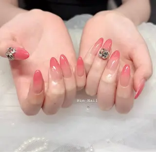 ネイル HIN NAILのネイルデザイン