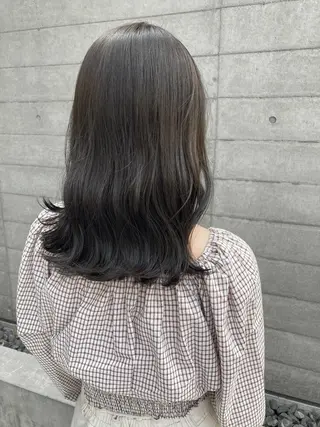 ミディアム ✨色持ちの良い艶 カラー✨蟹江真世のヘアスタイル