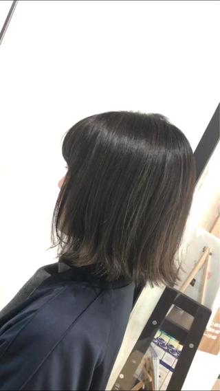 ショート 岸川 恭子のヘアスタイル