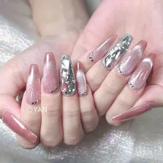 ネイル Queens マオのネイルデザイン