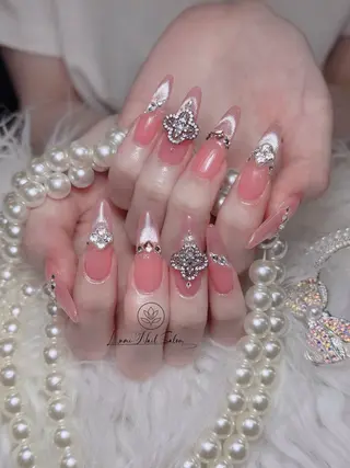 ネイル Lumi Shinokuboのネイルデザイン