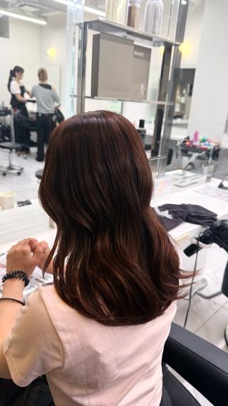 セミロング 透明感×うる艶カラー 🍒𝐘𝐮𝐤𝐚のヘアスタイル