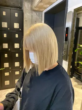 ショート カラー ハイトーン/髪質改善 /Akuaのヘアスタイル