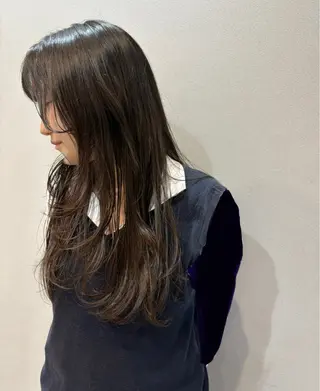 ロング 赤池 日菜子のヘアスタイル