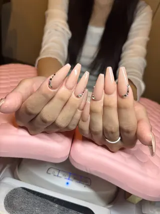 ネイル 濱岡 咲のネイルデザイン