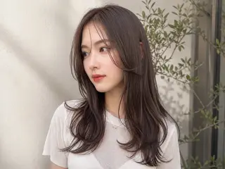 セミロング カラー ✨髪質改善カラー✨ ストレート☔脇田のヘアスタイル
