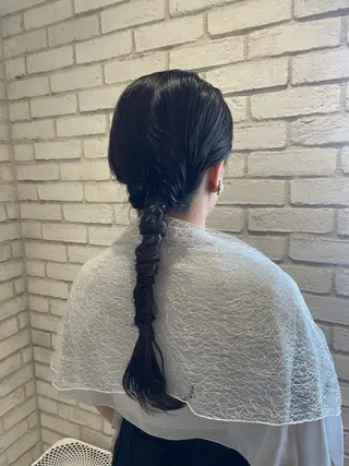 ヘアアレンジ シモカワ マシロのヘアスタイル