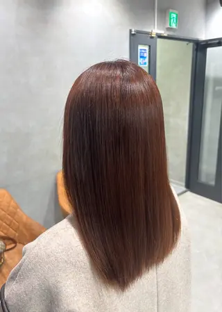 セミロング カラー 艶カラー✨️髪質改善 🪽縮毛矯正mamiのヘアスタイル