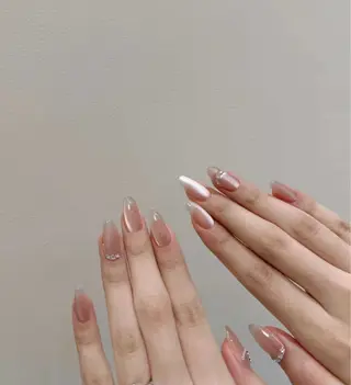 セミロング めぐみのネイルサロン スタッフ練習のネイルデザイン