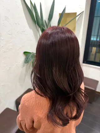 ロング 張替 凜のヘアスタイル