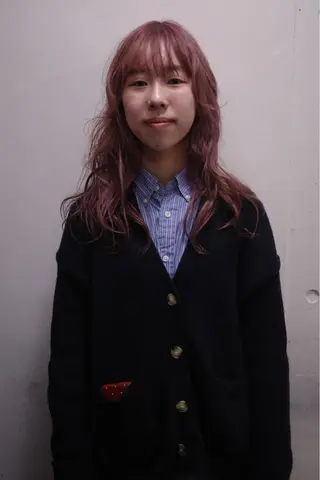 ロング カラー ミウラ ハナキのヘアスタイル