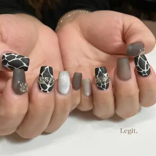 ネイル Legit nail salonのネイルデザイン