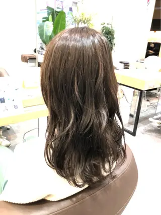 セミロング 似合わせカットカラー 望月一生のヘアスタイル