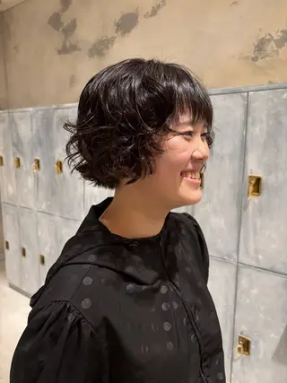 ショート ボブ・カラー 琴音のヘアスタイル