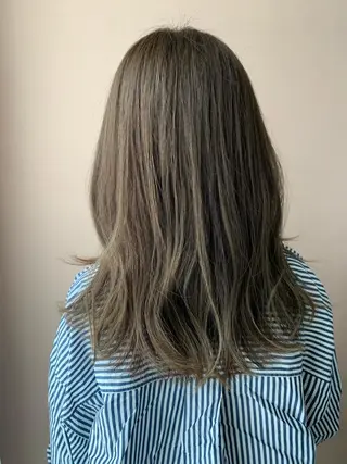 ロング カラー hubhair レイヤー/透明感のヘアスタイル