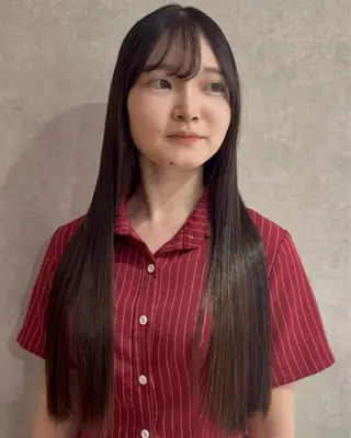 ロング 💎寒色特化💎 透明感カラーみきのヘアスタイル
