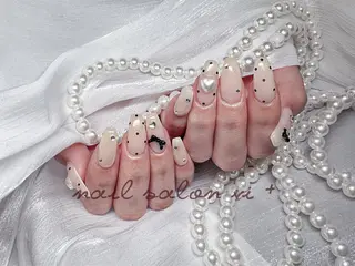 ネイル ✨Nailsalon Vi+✨のネイルデザイン