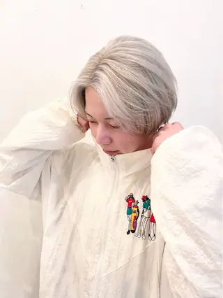 カラー メンズ Maison Toi 山﨑 麻生のヘアスタイル