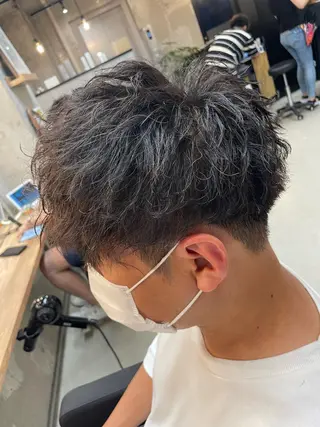 ミディアム パーマ メンズ メンズ縮毛矯正 細谷碧海のヘアスタイル