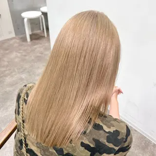ミディアム 💎ブリーチ特化💎 リタッチ/RYUTOのヘアスタイル