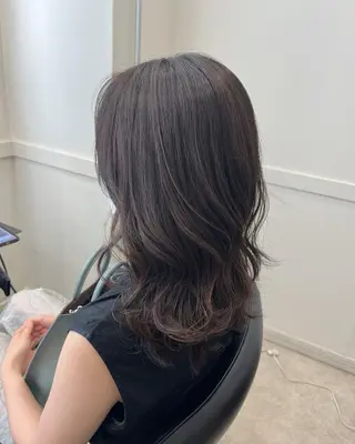 ミディアム カラー 🫧こおりやま なつみ🫧のヘアスタイル