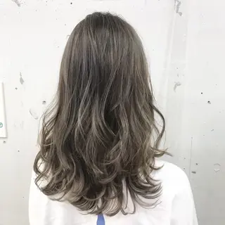セミロング カラー 💛カラー大人気💛 c i a t eのヘアスタイル