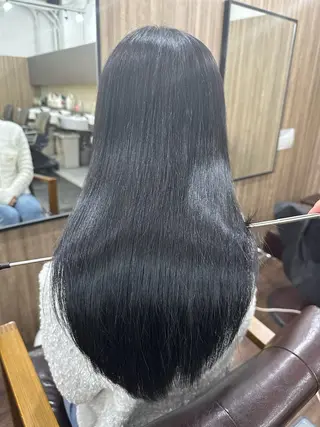ロング 韓国レイヤーカット KOUKIのヘアスタイル